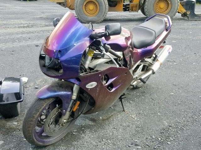 JS1GU75A5T2102071 - 1996 SUZUKI GSX-R1100 PURPLE photo 2