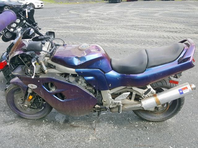 JS1GU75A5T2102071 - 1996 SUZUKI GSX-R1100 PURPLE photo 6