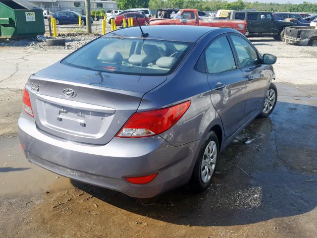 KMHCT4AE2HU195976 - 2017 HYUNDAI ACCENT SE GRAY photo 4