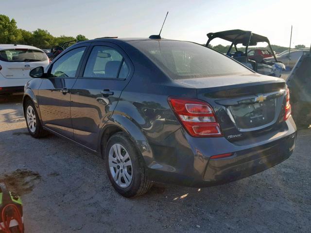 1G1JB5SH2J4127687 - 2018 CHEVROLET SONIC LS 灰色 照片 3
