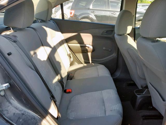 1G1JB5SH2J4127687 - 2018 CHEVROLET SONIC LS 灰色 照片 6