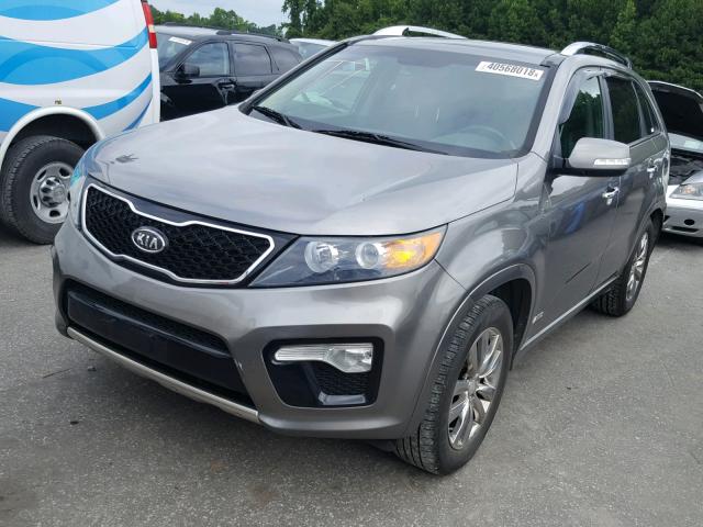 5XYKWDA22DG386581 - 2013 KIA SORENTO SX SILVER photo 2