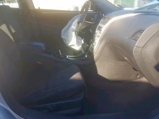1G1ZC5E00CF134876 - 2012 CHEVROLET MALIBU 1LT 银色 照片 5