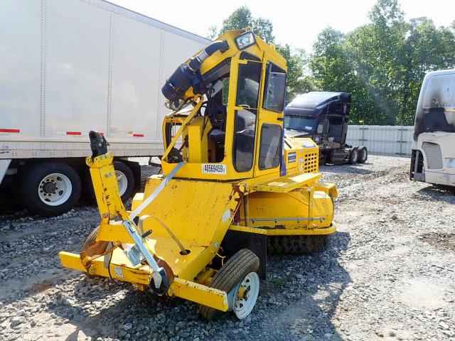 817635 - 2017 OTHER SWEEPER YELLOW photo 2