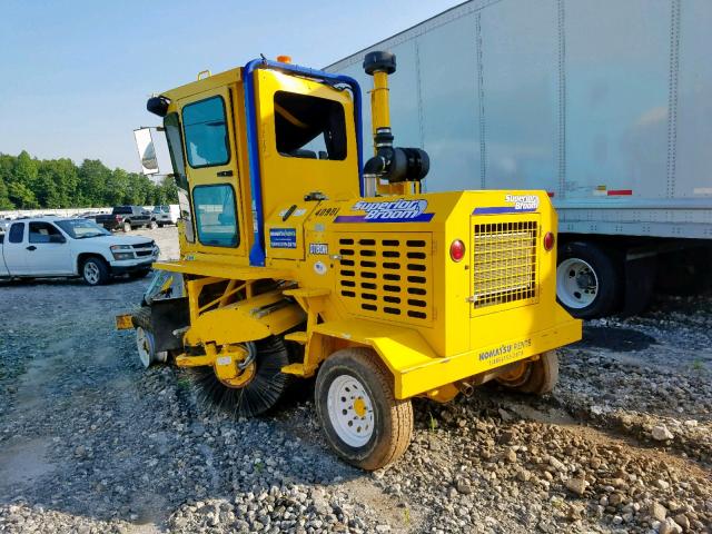 817635 - 2017 OTHER SWEEPER YELLOW photo 3
