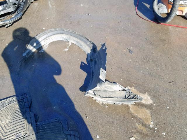 1G1ZH57B18F210385 - 2008 CHEVROLET MALIBU 1LT 银色 照片 10