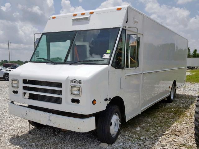 5B4MPG25883432155 - 2008 WORKHORSE CUSTOM CHASSIS COMMERCIAL WHITE photo 2