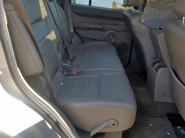 1J8HG48P77C680875 - 2007 JEEP COMMANDER თაფლისფერი ფოტო 6
