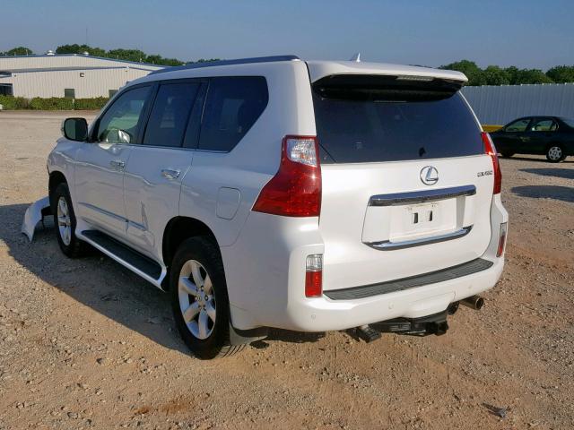 JTJBM7FX4D5061142 - 2013 LEXUS GX WHITE photo 3