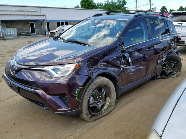 2T3BFREV6JW758468 - 2018 TOYOTA RAV4 LE MAROON photo 2