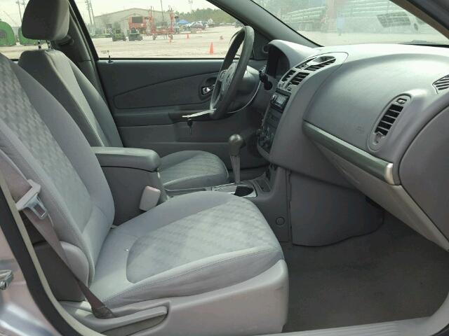 1G1ZT54805F222854 - 2005 CHEVROLET MALIBU LS SILVER photo 5