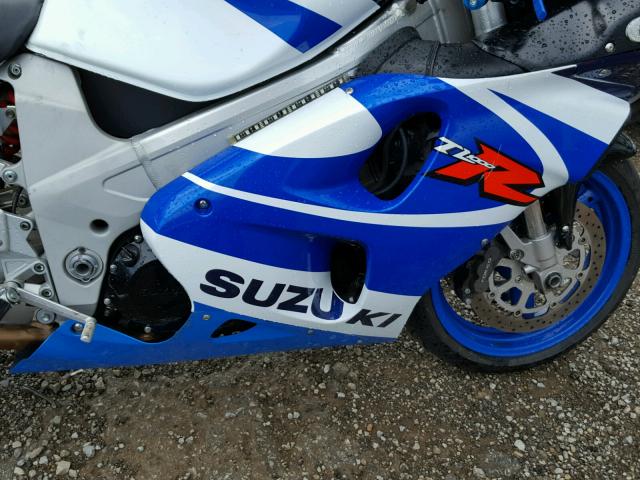 JS1VT52A6Y2100405 - 2000 SUZUKI TL1000 R BLUE photo 7