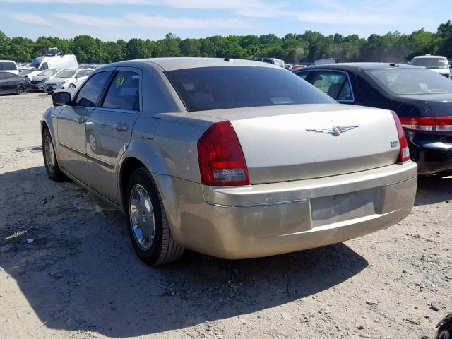 2C3LA53G86H497288 - 2006 CHRYSLER 300 TOURIN GOLD photo 3