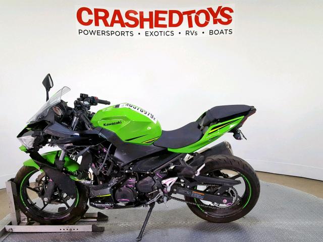 JKAEXKG17JDA09474 - 2018 KAWASAKI EX400 GREEN photo 5