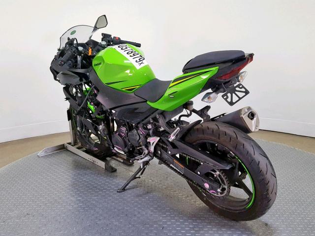 JKAEXKG17JDA09474 - 2018 KAWASAKI EX400 GREEN photo 6