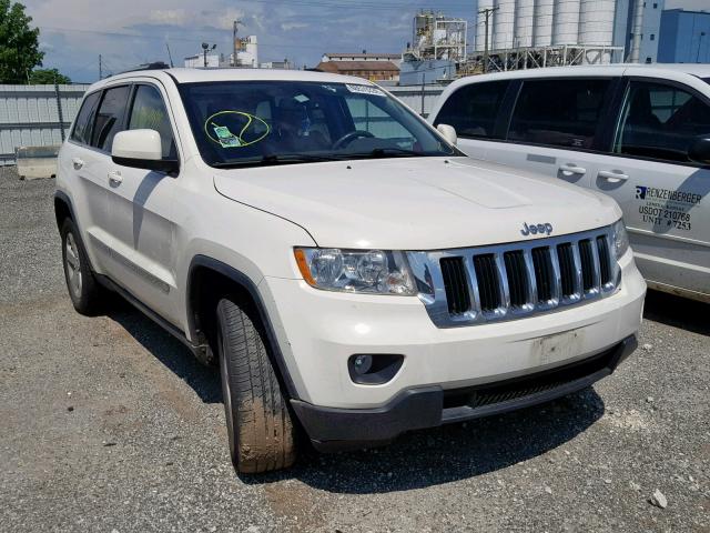 1J4RR4GTXBC530508 - 2011 JEEP GRAND CHER WHITE photo 1