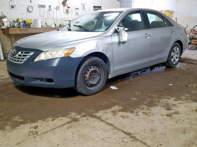 JTNBE46K973091025 - 2007 TOYOTA CAMRY NEW SILVER photo 2