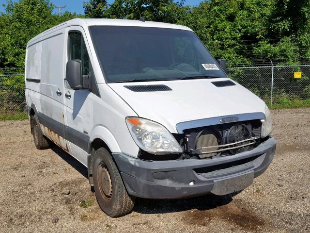 WDYPE745575192953 - 2007 FREIGHTLINER SPRINTER 2 WHITE photo 1