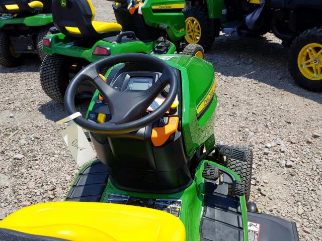 1M0X350AKKM081428 - 2019 JOHN DEERE RIDING LAW GREEN photo 5