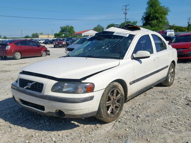 YV1RS61R622196139 - 2002 VOLVO S60 WHITE photo 2