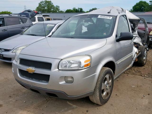 1GNDV33168D129042 - 2008 CHEVROLET UPLANDER L SILVER photo 2