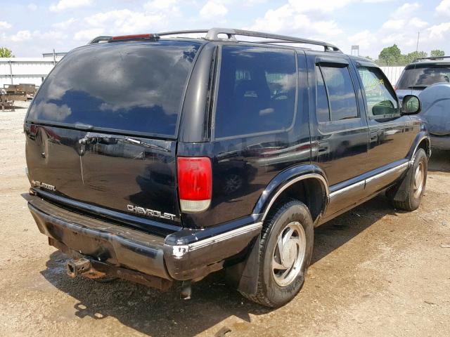 1GNDT13W9T2187348 - 1996 CHEVROLET BLAZER BLACK photo 4