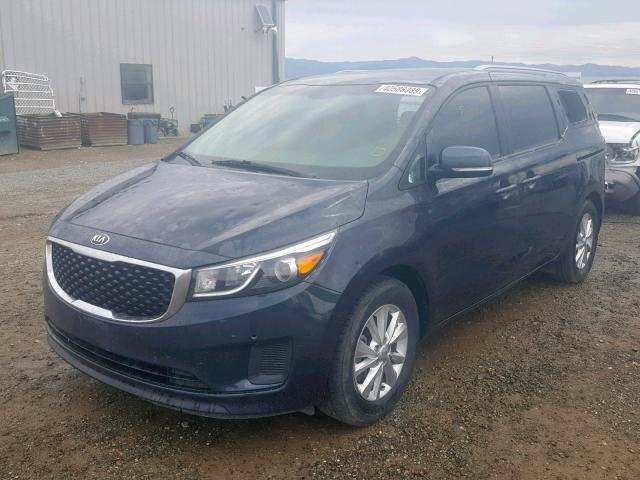 KNDMB5C1XH6238959 - 2017 KIA SEDONA LX BLUE photo 2