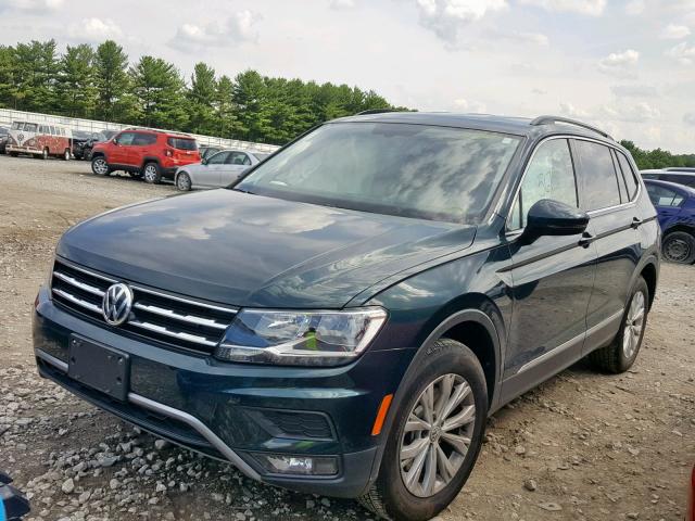 3VV2B7AX7JM033908 - 2018 VOLKSWAGEN TIGUAN SE GREEN photo 2