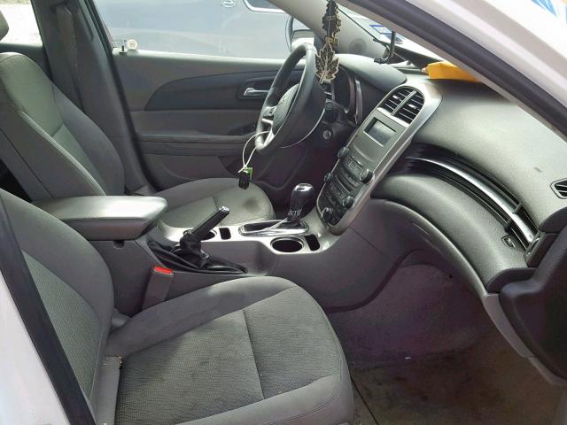 1G11B5SA7GF113686 - 2016 CHEVROLET MALIBU LIM 白色 照片 5