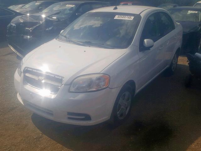 KL1TD5DE4BB191621 - 2011 CHEVROLET AVEO LS WHITE photo 2