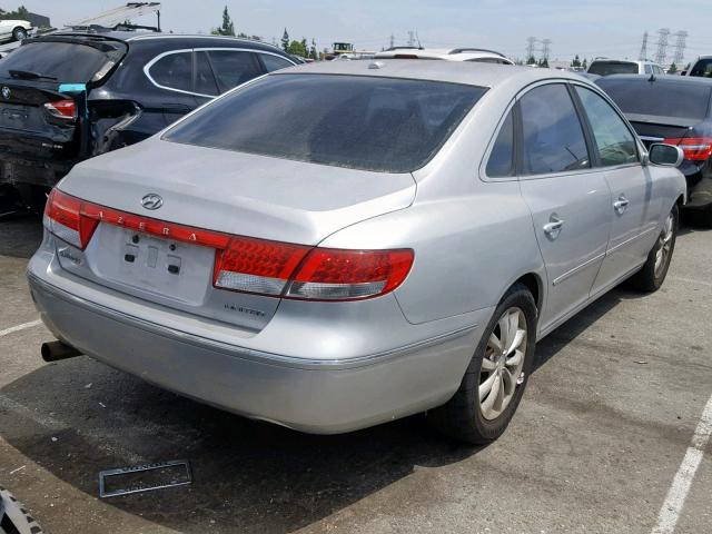 KMHFC46F67A195445 - 2007 HYUNDAI AZERA SE SILVER photo 4