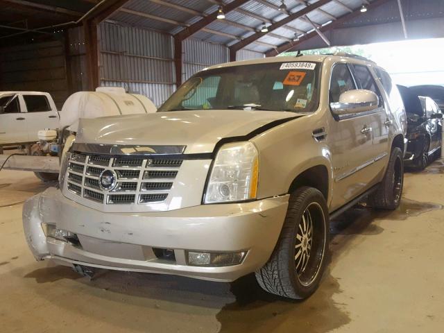 1GYEC63877R378091 - 2007 CADILLAC ESCALADE L TAN photo 2