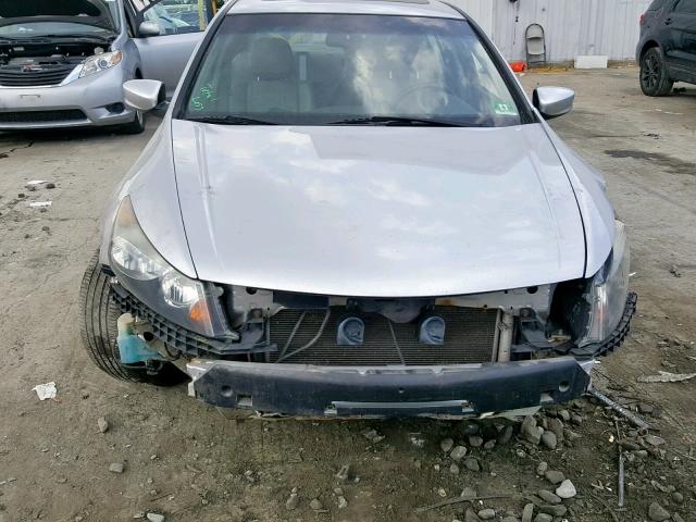 1HGCP2F80AA123831 - 2010 HONDA ACCORD EXL SILVER photo 9