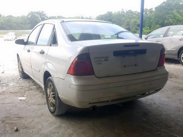 1FAFP34N77W296922 - 2007 FORD FOCUS ZX4 WHITE photo 3