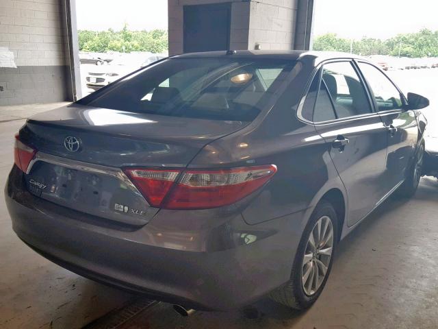 4T1BD1FK7FU166508 - 2015 TOYOTA CAMRY HYBR GRAY photo 4