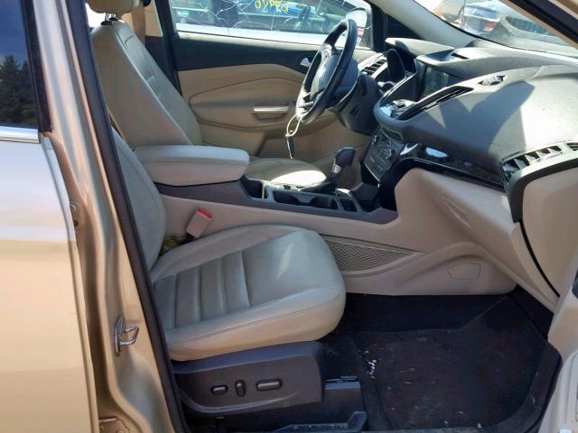 1FMCU0JDXHUC14044 - 2017 FORD ESCAPE TIT TAN photo 5