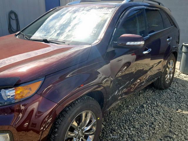 5XYKW4A2XCG262220 - 2012 KIA SORENTO SX MAROON photo 9