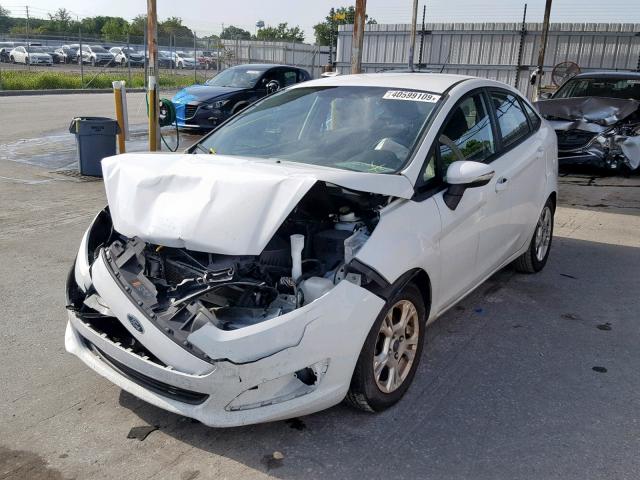 3FADP4BJ0EM154518 - 2014 FORD FIESTA SE WHITE photo 2