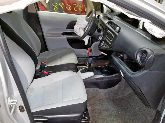 JTDKDTB39C1508939 - 2012 TOYOTA PRIUS C SILVER photo 5