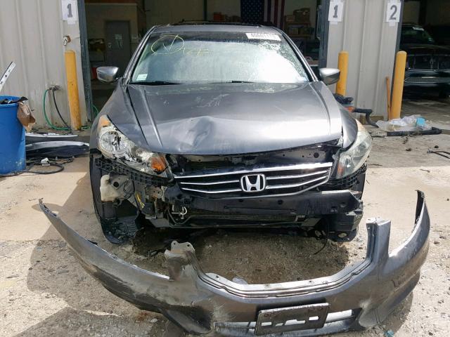 1HGCP3F85BA008682 - 2011 HONDA ACCORD EXL GRAY photo 9