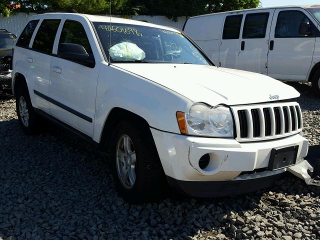 1J8GR48K07C603209 - 2007 JEEP GRAND CHER WHITE photo 1