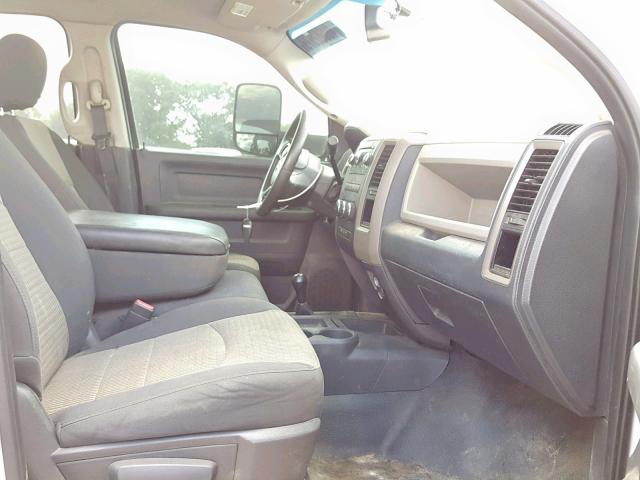 3C6UD5HL1CG129731 - 2012 DODGE RAM 2500 S თეთრი ფოტო 5