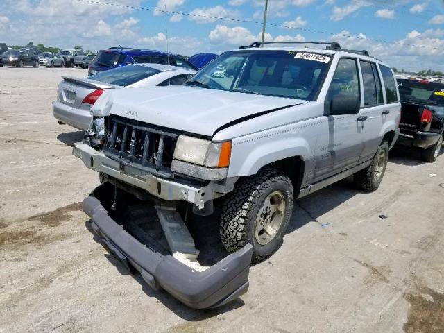 1J4EZ58S6TC153817 - 1996 JEEP GRAND CHER WHITE photo 2