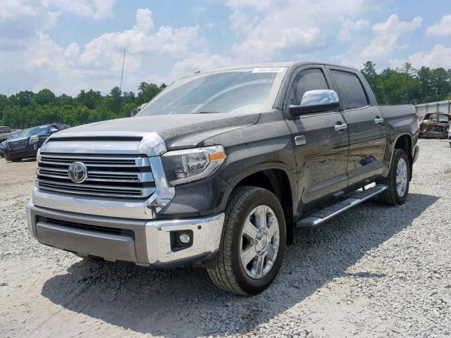 5TFGY5F19JX243836 - 2018 TOYOTA TUNDRA CRE BLACK photo 2