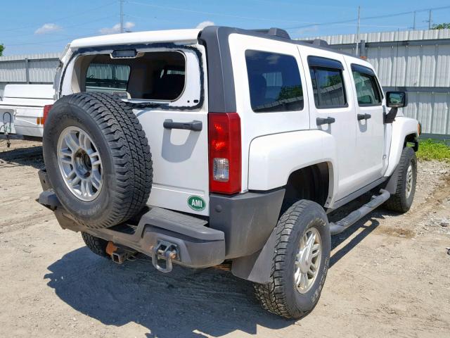 5GTEN13E088176055 - 2008 HUMMER H3 WHITE photo 4