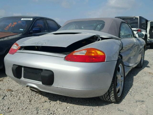 WP0CA29812U623816 - 2002 PORSCHE BOXSTER SILVER photo 4