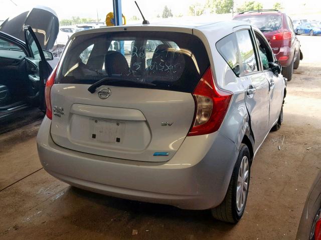 3N1CE2CP2FL420182 - 2015 NISSAN VERSA NOTE SILVER photo 4