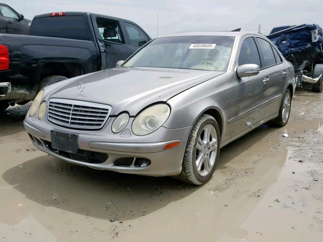 WDBUF56JX6A858347 - 2006 MERCEDES-BENZ E 350 GRAY photo 2