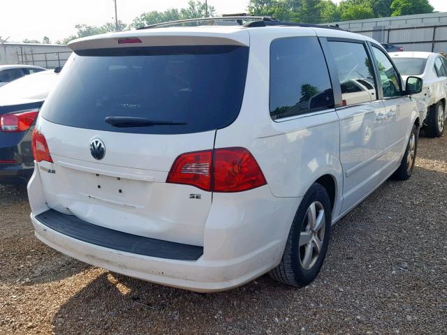 2V8HW34179R540863 - 2009 VOLKSWAGEN ROUTAN SE WHITE photo 4