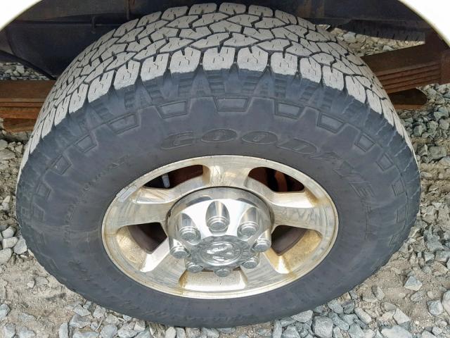 3D2WR28D58G214682 - 2008 DODGE RAM 2500 S თეთრი ფოტო 9